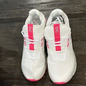 On Running Cloudnova